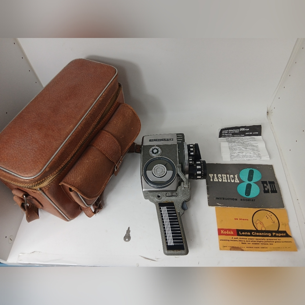 Yashica 8-EM Vintage Camera